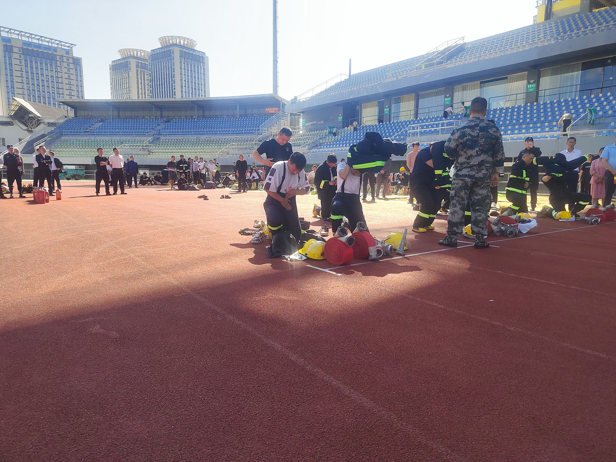 官渡区物业服务行业消防技能大比武 昆明天祐正元物业服务有限公司斩获 “先锋团队奖”